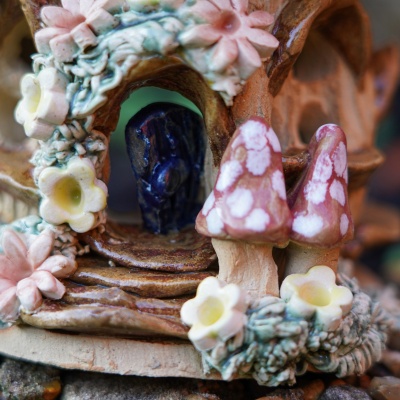 Fairy House - Extra Flowers Design